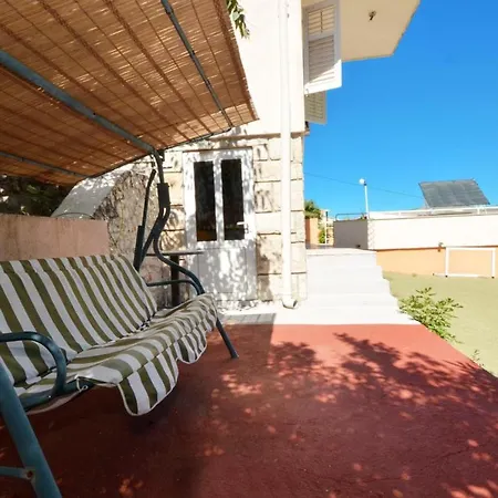 Apartments By The Sea Arbanija, Ciovo - 8651 Apartment *
